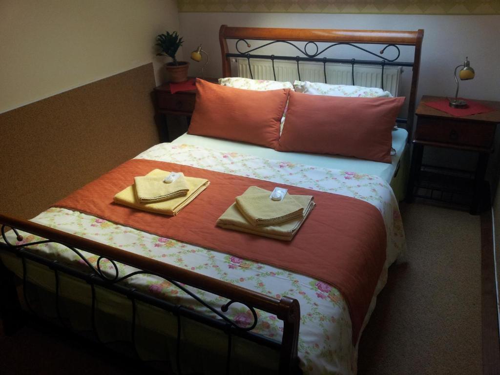 Hotel Excellent Kromeriz Ngoại thất bức ảnh